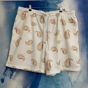 CSG Shorts Performance Athletic Lined Men's size 3XL White Paisley New With Tags